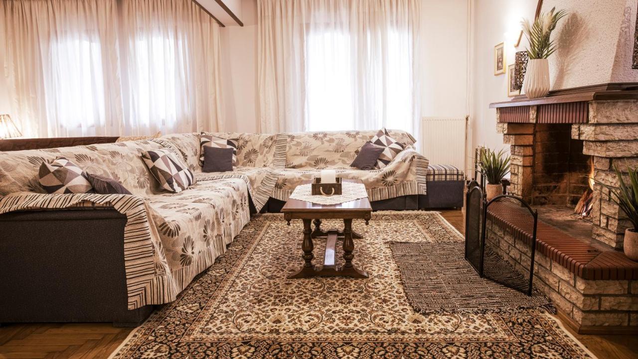 Georgia'S Guesthouse Καστοριά Εξωτερικό φωτογραφία